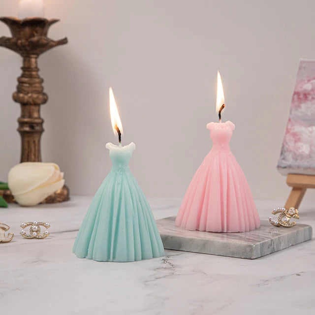 Bridel dress candle